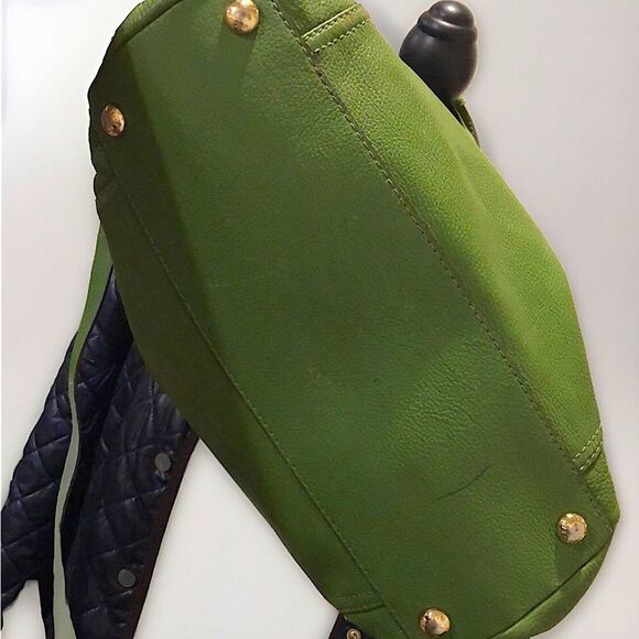 MICHAEL KORS Gansevoort Green Leather Crossbody Handbag Tote W Gold Accents - Picture 11 of 16